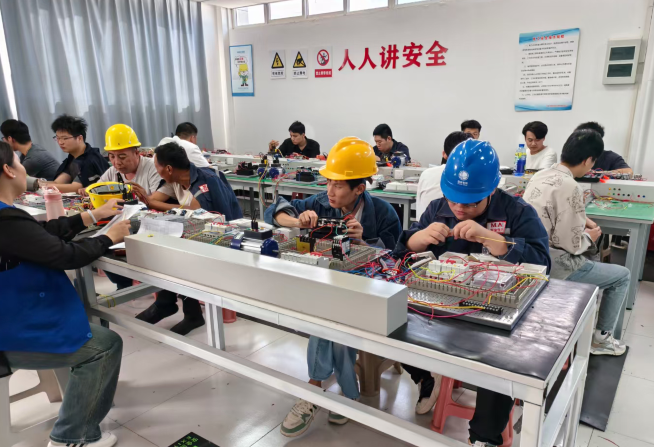 電工證好不好考？考電工證需要什么條件？